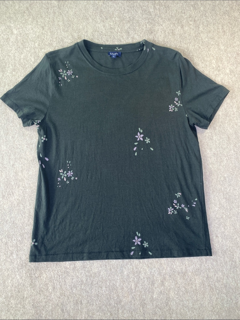 Splendid Black Crewneck Tee with Lilac Floral Motif Size Large